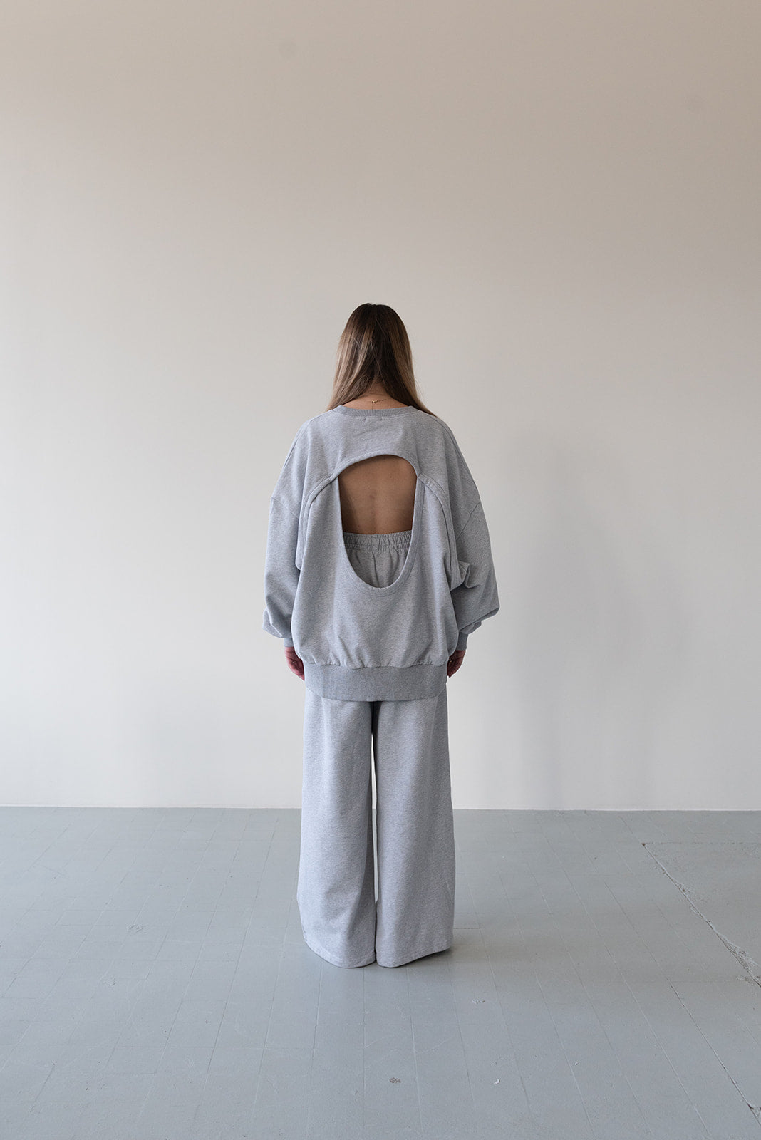 Grey open back sweater best sale