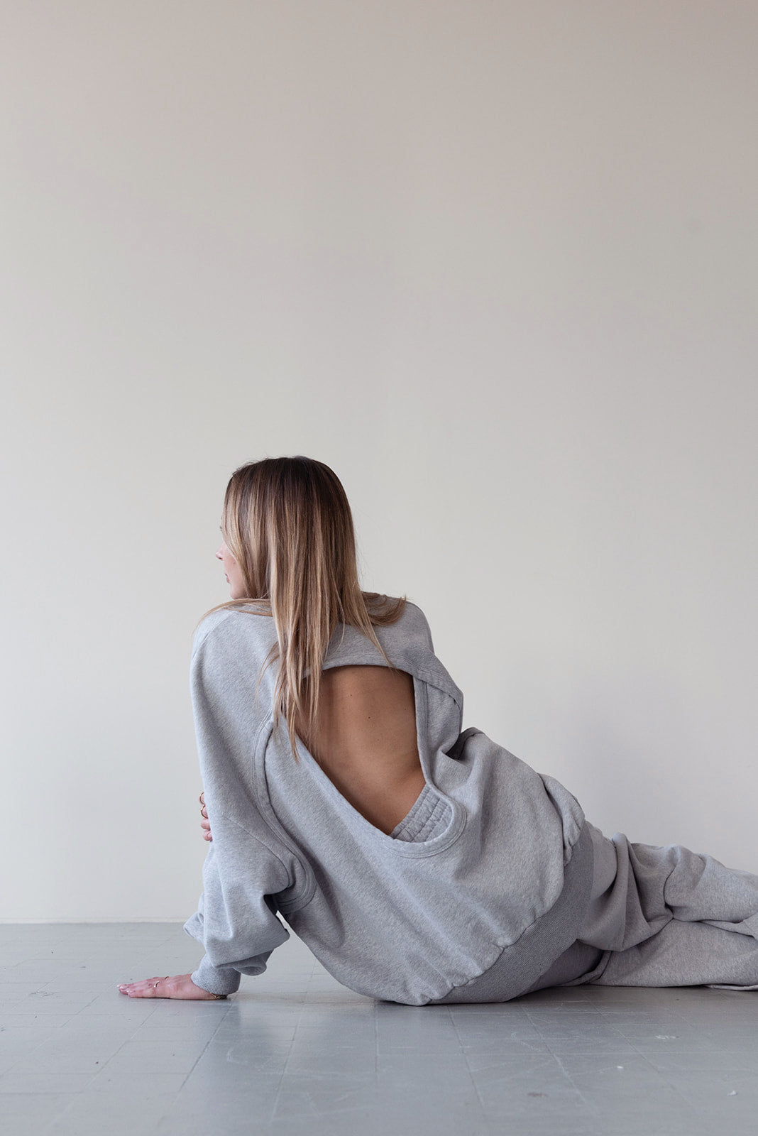 Open back Sweater Melange grey